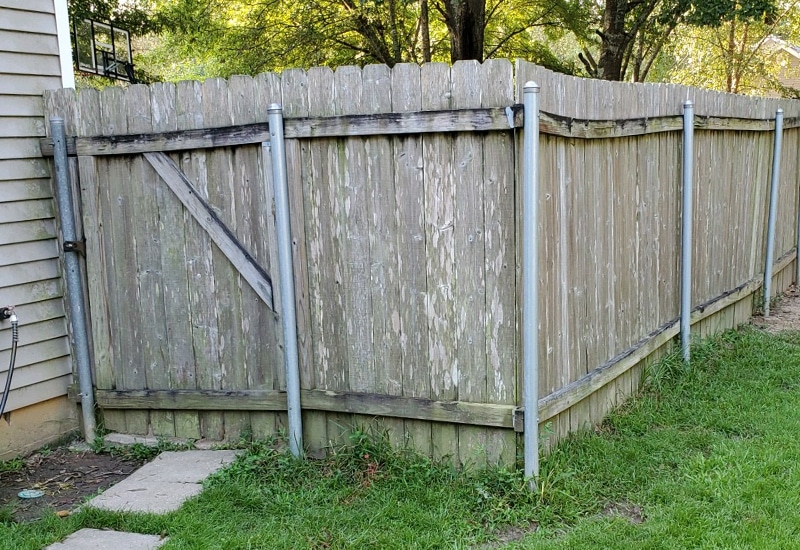 Fence Company - transform your yard - fence before